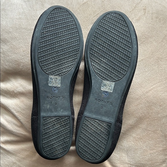 Rothy's women’s Black and Blue flats - Picture 3 of 6